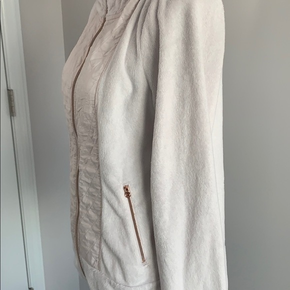 Plush Betsey Johnson hoodie - Picture 3 of 7